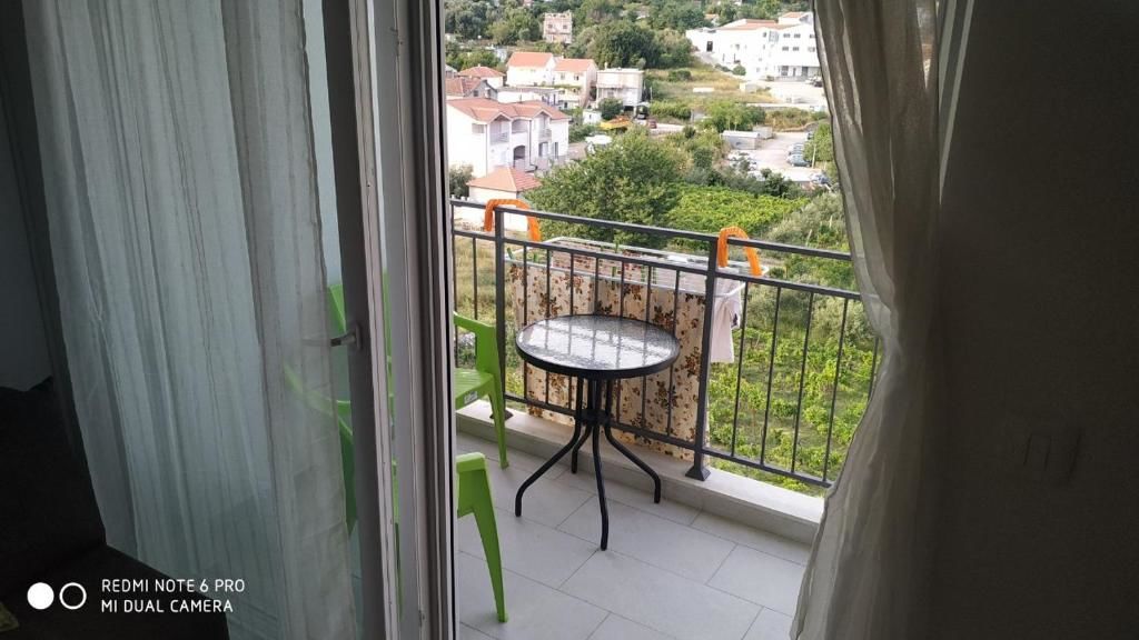 Апартаменты Lazar Apartman Биела-26